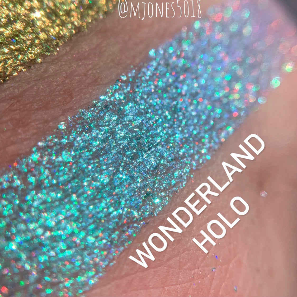 Wonderland Holo-Chrome Pressed Pigment Single