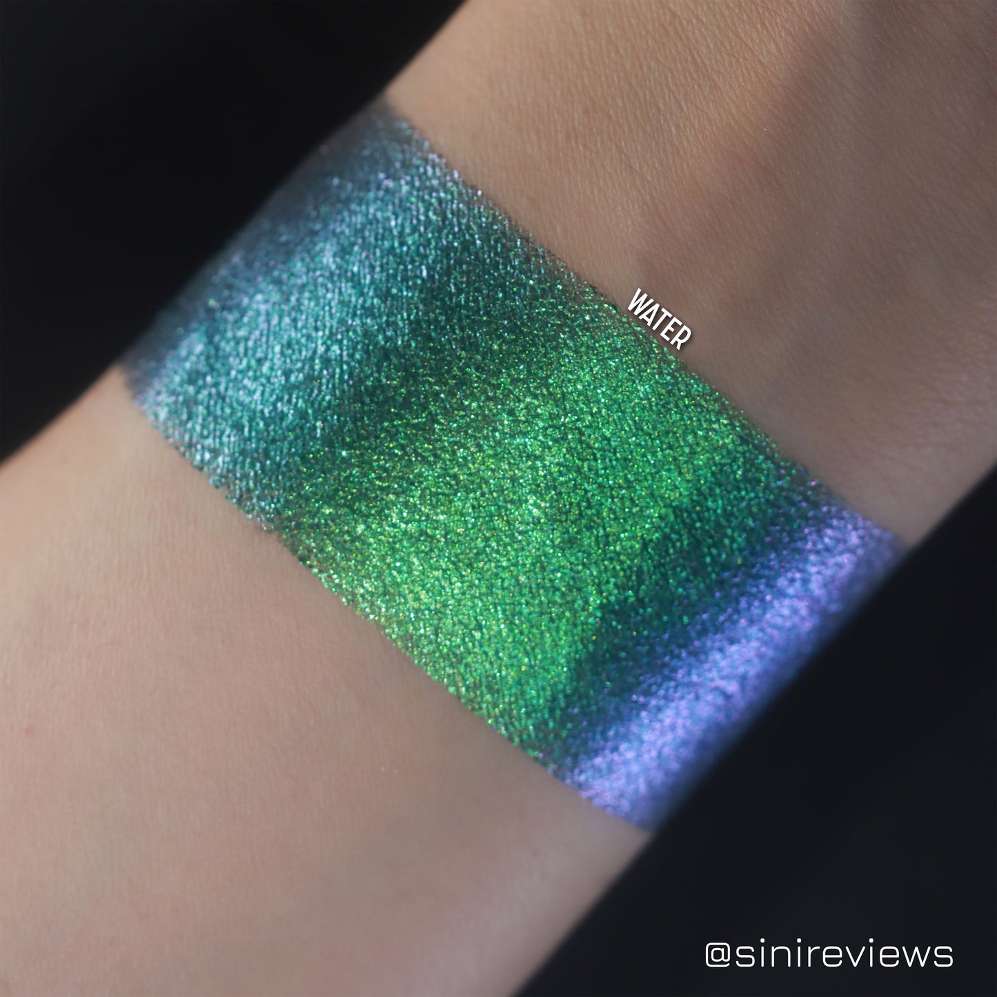 Green Goddess: Water Multi-Chrome Pressed Pigment Single