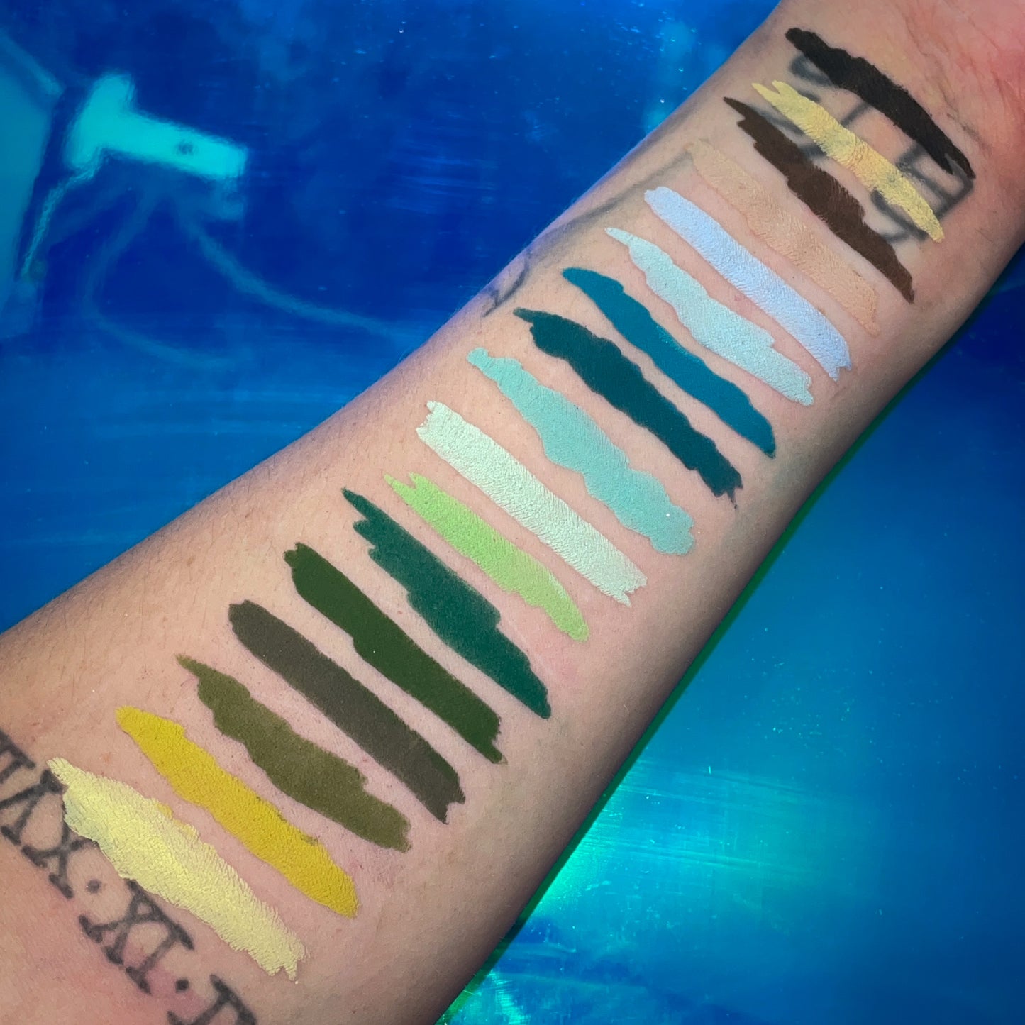 Best Mattes Magnetic Eyeshadow Palette