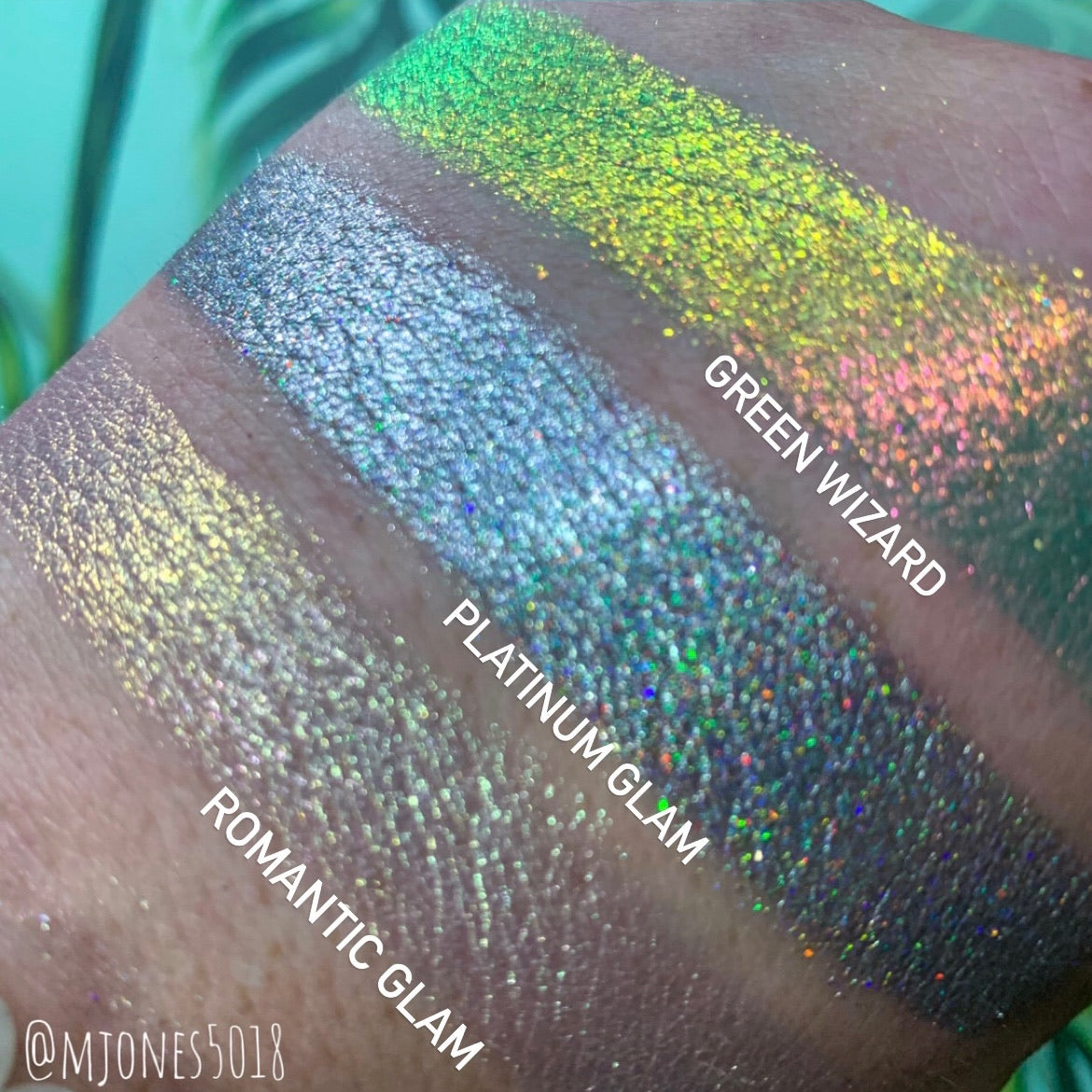 Romantic Glam Multi-Chrome Eyeshadow Single
