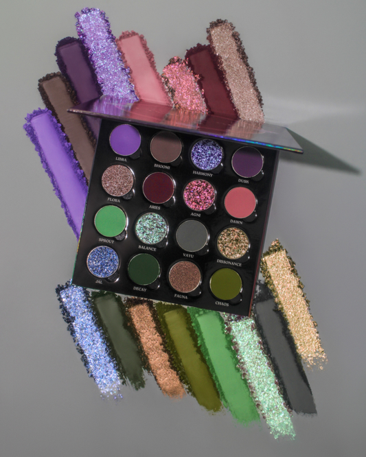 Coalescence x noopur_makeup Magnetic Palette