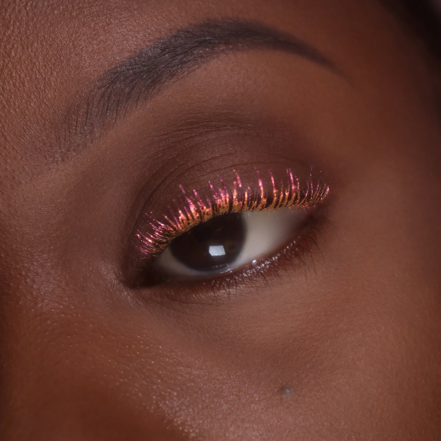 Sparkle Veil MultiChrome Mascara Topper- Blood Opal