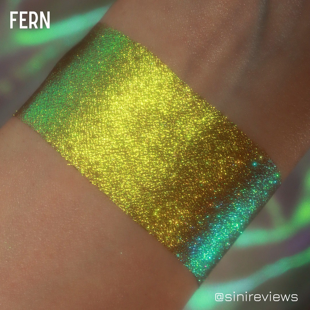 Fern Multi-Chrome Pressed Pigment Single