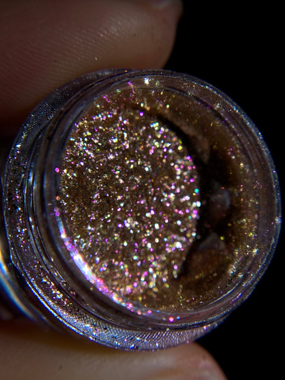 Gaia Multi-Chrome Loose Pigment Eyeshadow