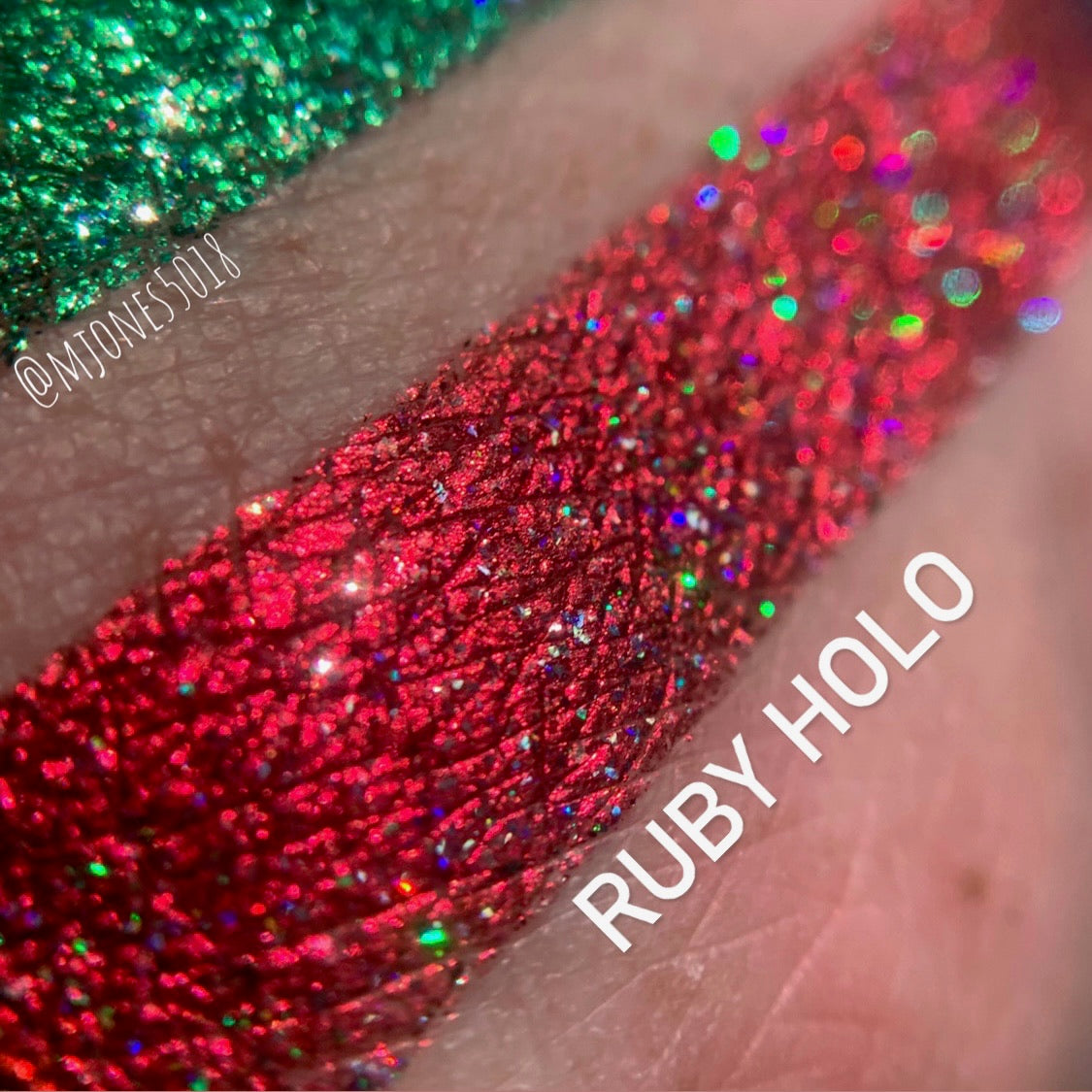 Ruby Holo-Chrome Eyeshadow Single