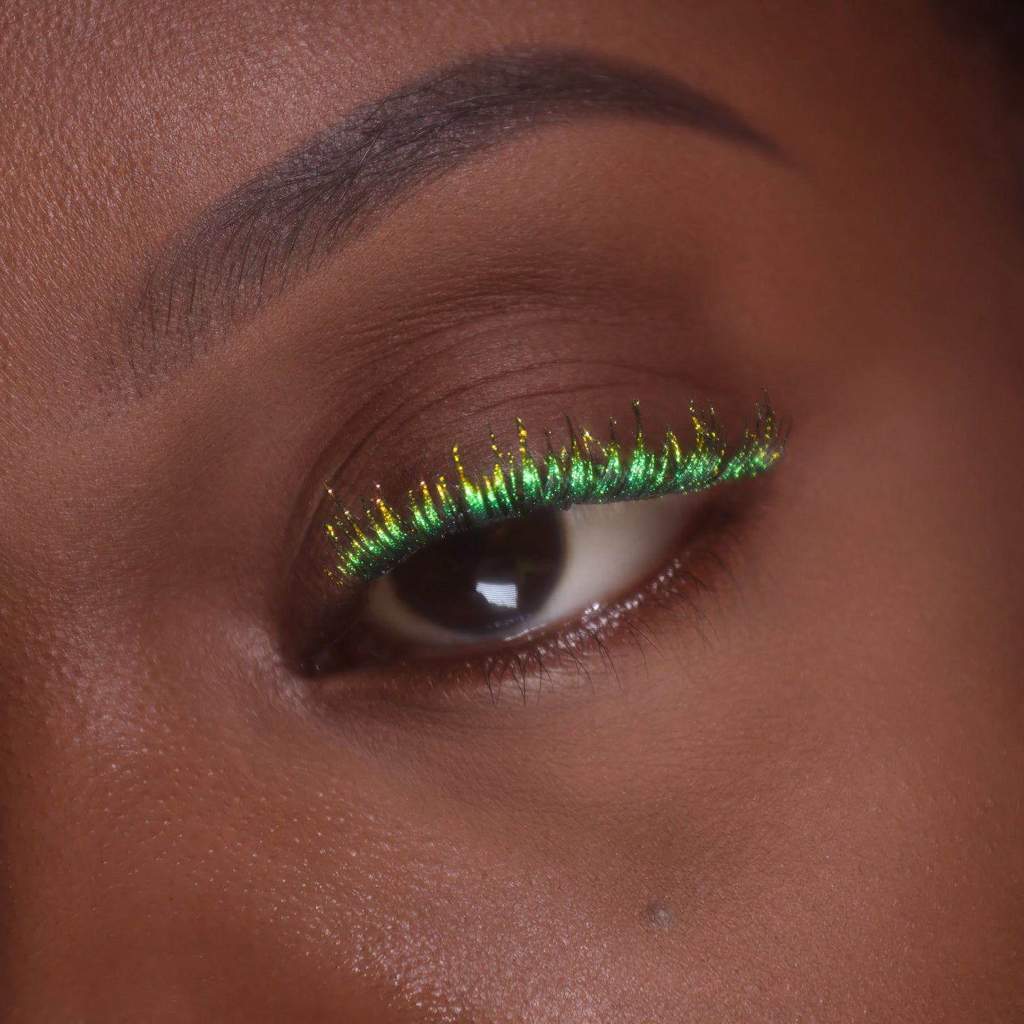 Sparkle Veil MultiChrome Mascara Topper- Cosmic Chlorophyll