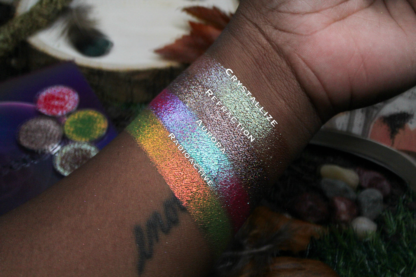PRE ORDER 4-6 WEEKS: Coalescence x noopur_makeup Pressed Pigment Single- Aurora