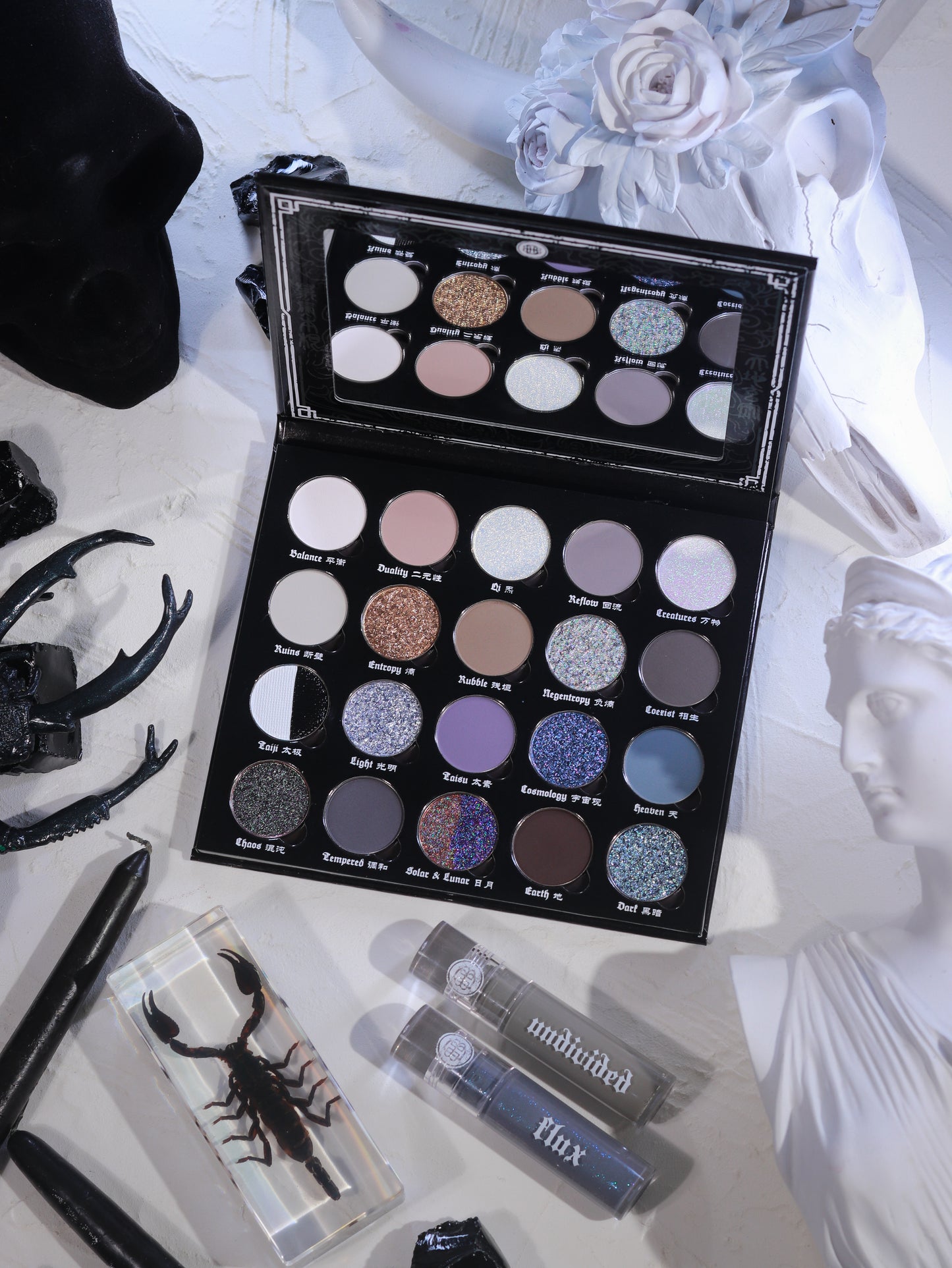 Yin & Yang x Freya86_ff Magnetic Palette