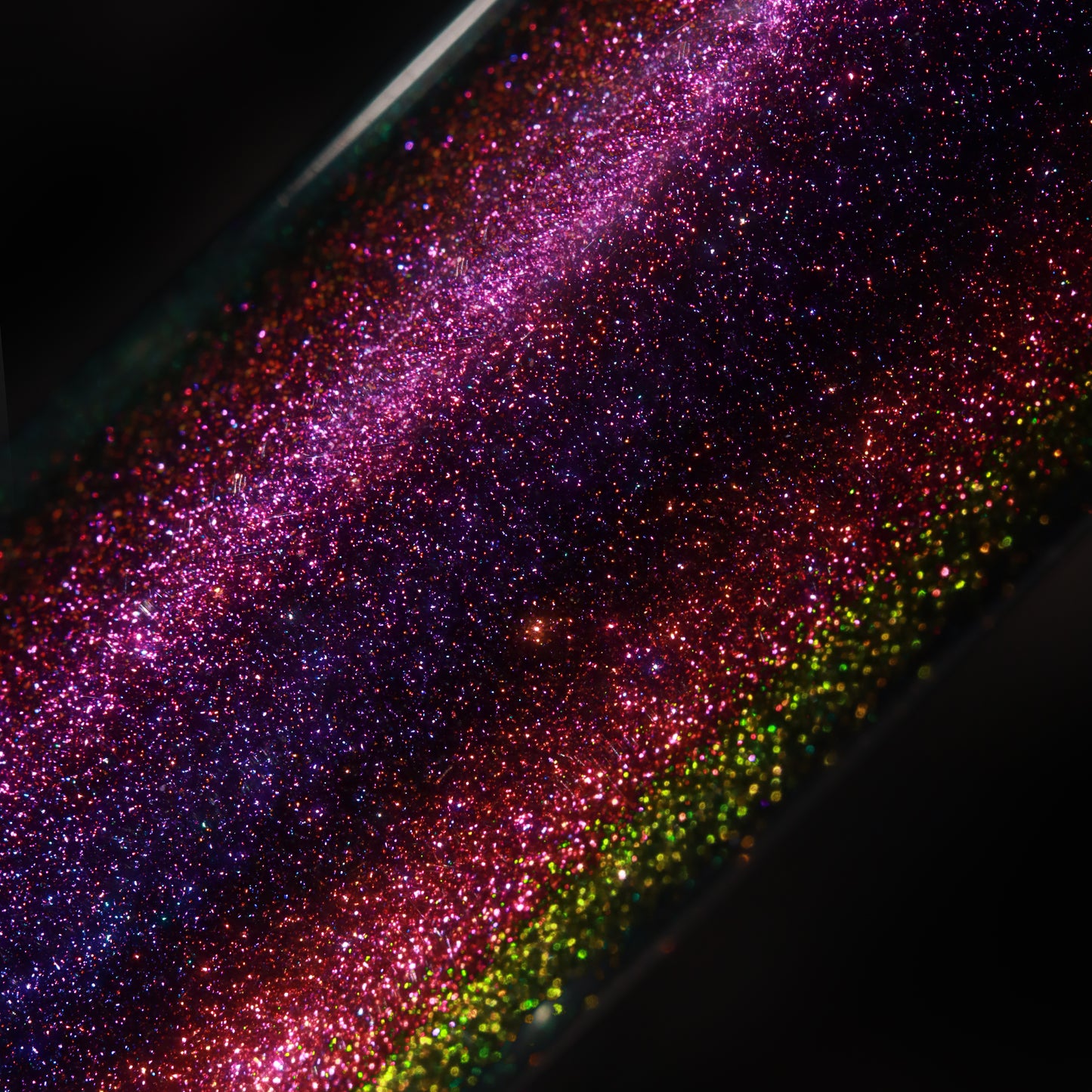 Sparkle Veil MultiChrome Mascara Topper- Lunar Petal