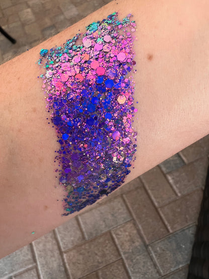Venus Fly Trap Hand Pressed Multi-Chrome Glitter Single