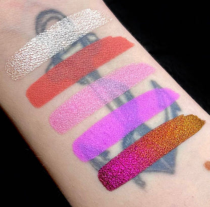 Star-Crossed Lovers Duo Chrome Eyeshadow Palette